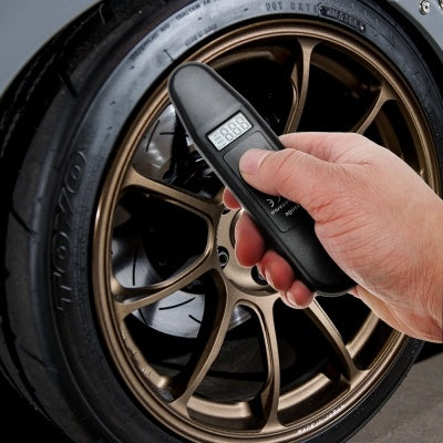 Tire pressure test meter digital display tire pressure gauge