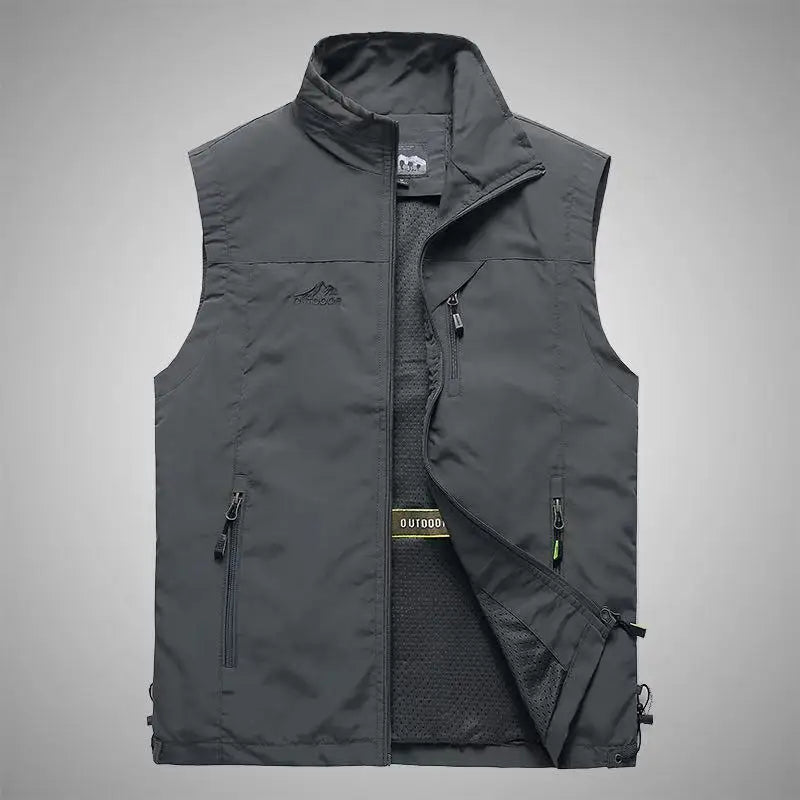 FGKKS Spring New Men Waistcoat Outdoor Leisure Solid Color Vest Young Middle-aged Photography Fishing Casual Vest Jacket Male